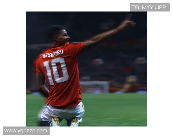 足球明星侧脸头像的魅力与个性展现解析 足球明星侧脸头像的魅力与个性展现解析